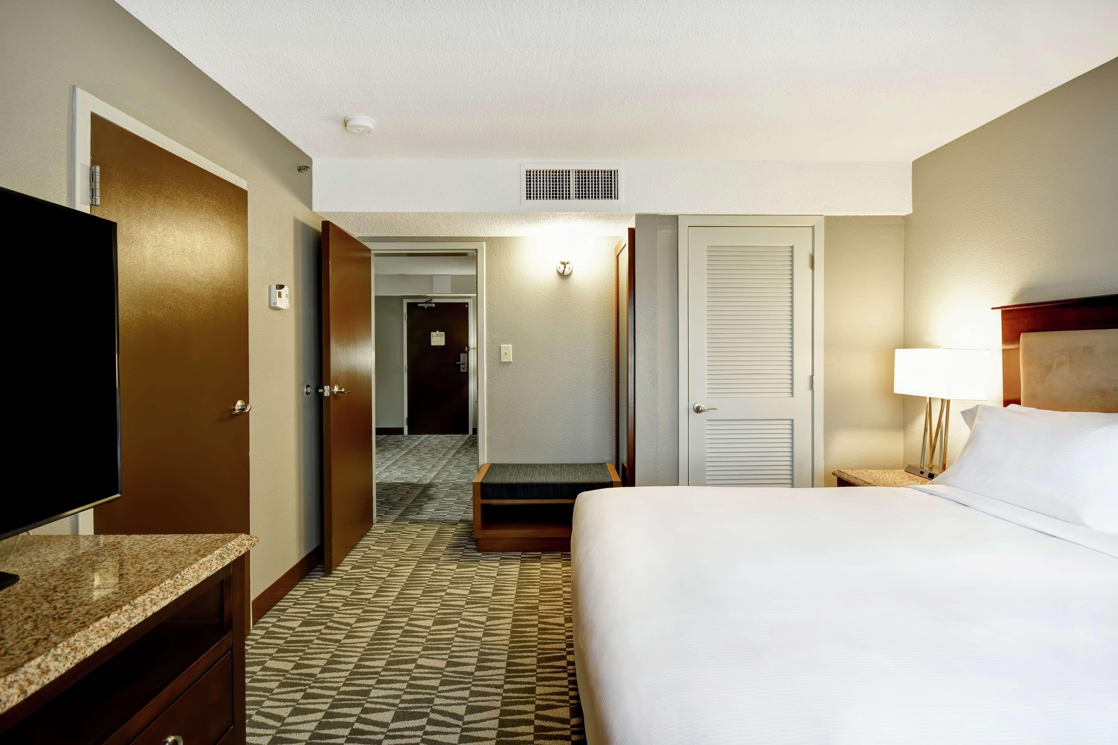 Hotel Doubletree By Hilton Augusta Exterior foto